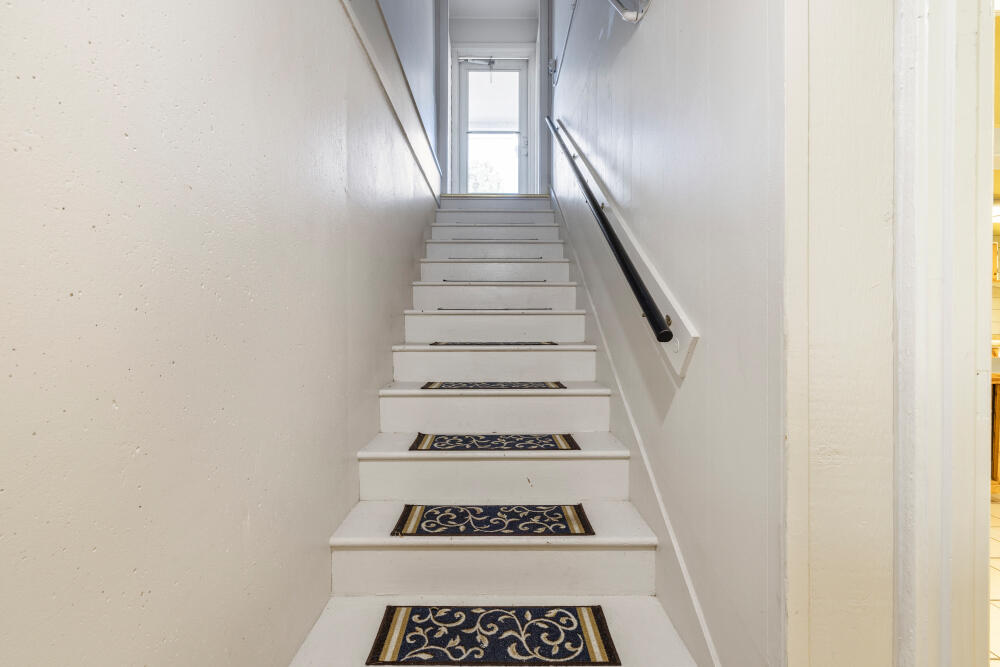 Klamath Falls -Hot Springs Addition - Residential Income