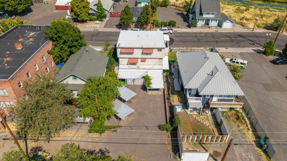 Klamath Falls -Hot Springs Addition - Residential Income