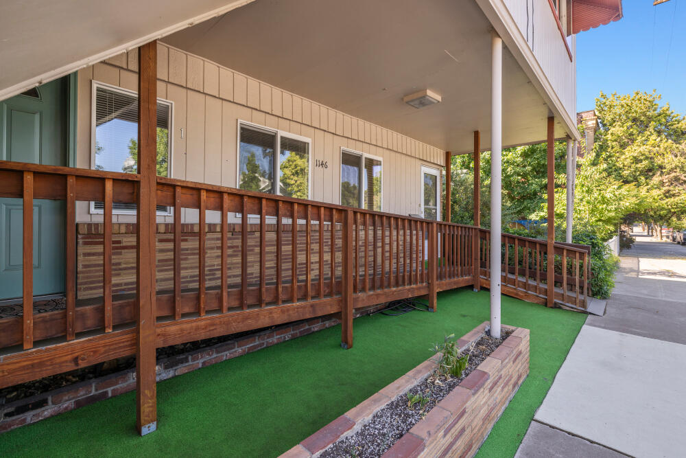 Klamath Falls -Hot Springs Addition - Residential Income