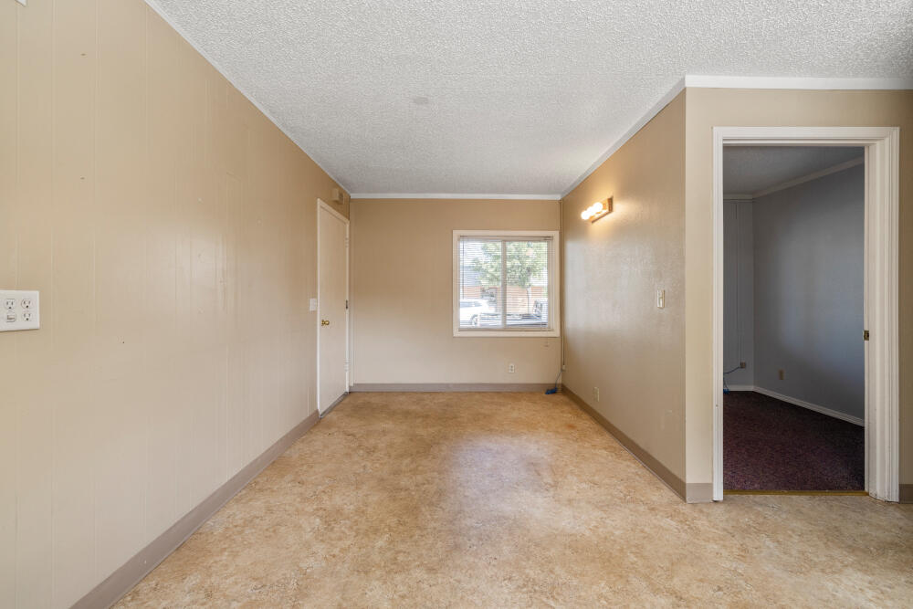 Klamath Falls -Hot Springs Addition - Residential Income