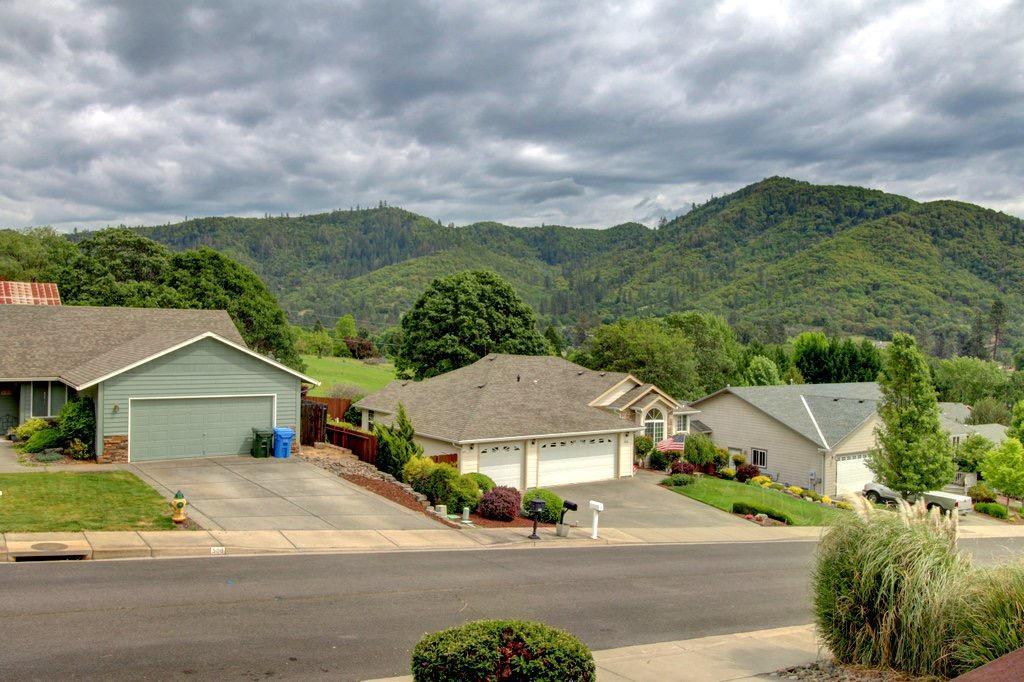 Whitestone Estates - Residential