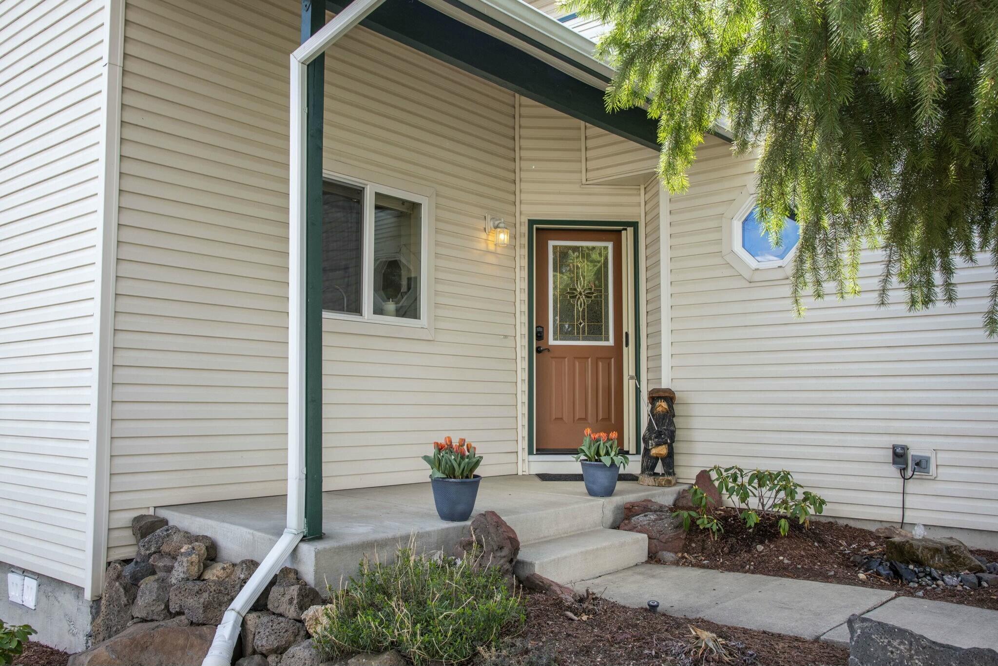 438 NW 19th Street 19