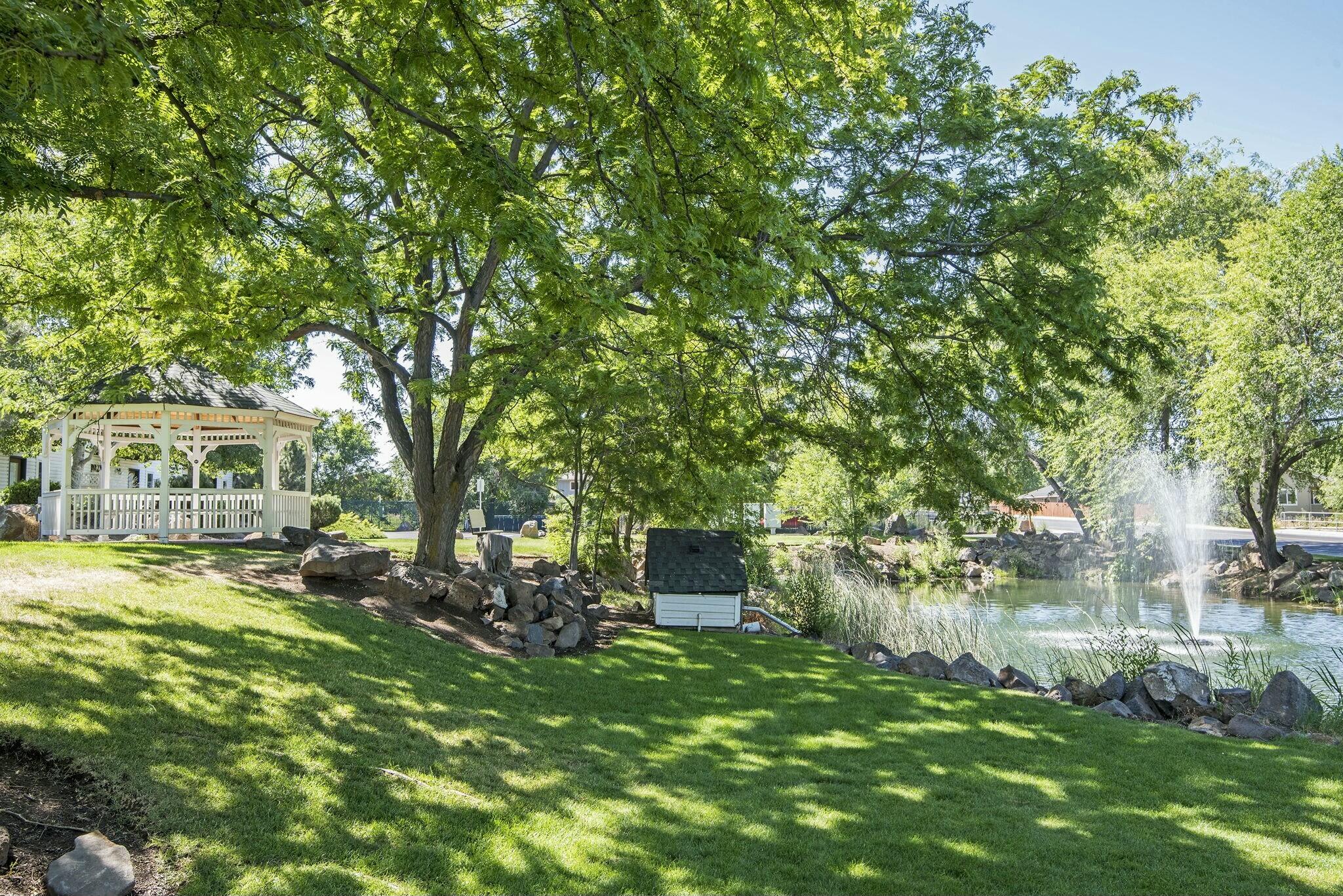 Boulder Brook - Residential