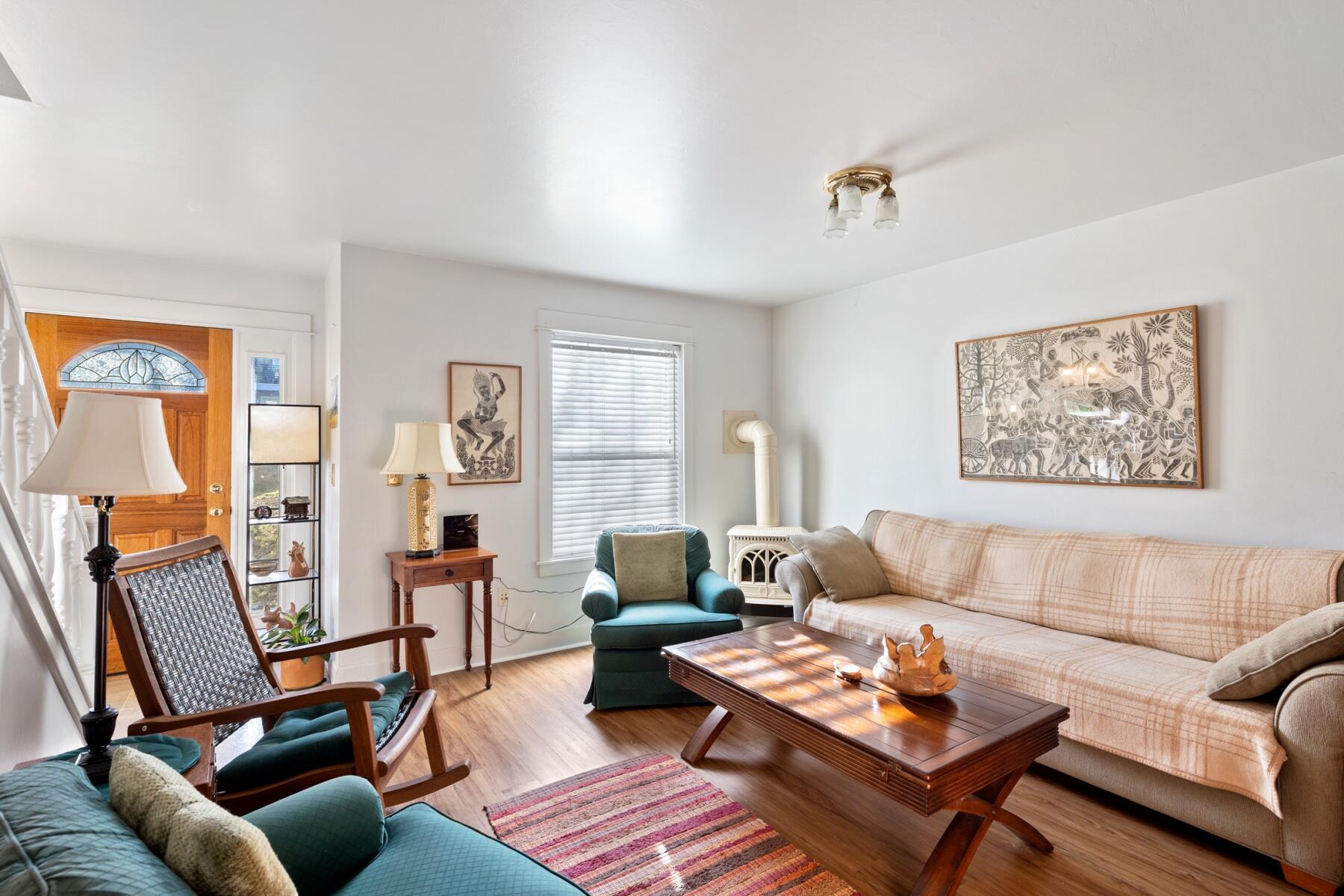 Siskiyou Springs Luxury Townhomes - Residential