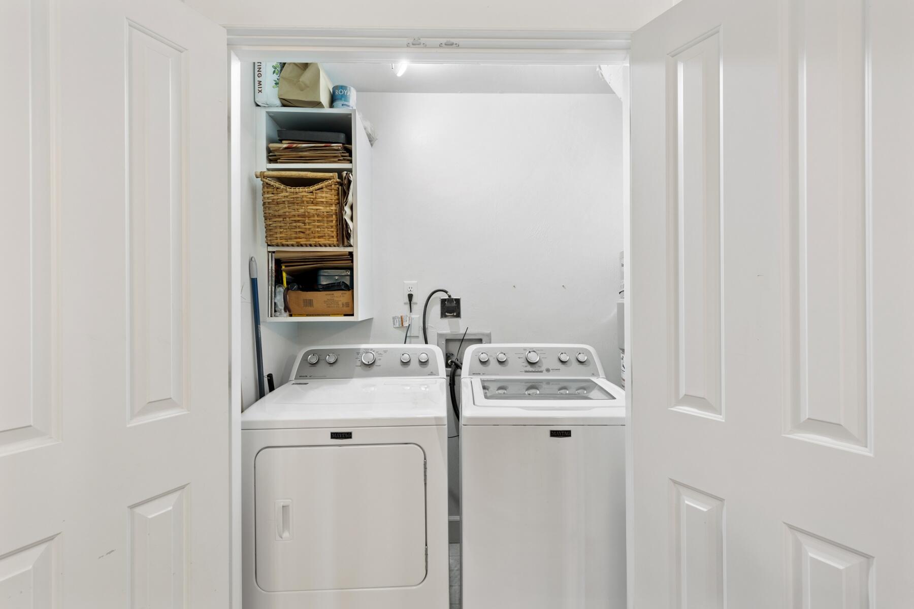 Siskiyou Springs Luxury Townhomes - Residential