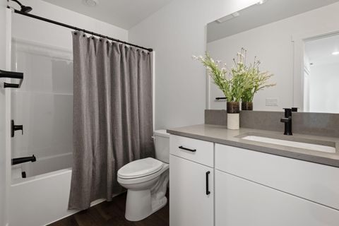 Tiny photo for 1080 W Linda Ave #Lot 3, Sisters, OR 97759 (MLS # 220215537)