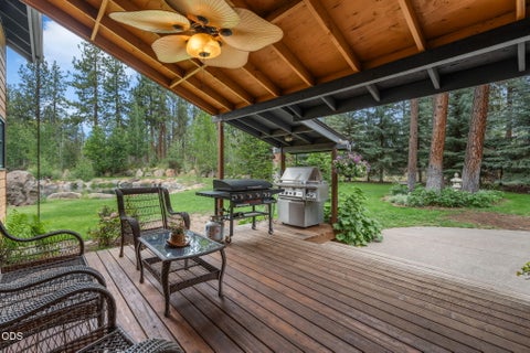 Tiny photo for 16440 Fair Mile Road, Sisters, OR 97759 (MLS # 220223800)