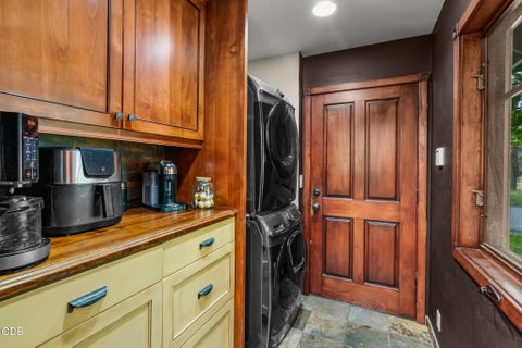 Tiny photo for 16440 Fair Mile Road, Sisters, OR 97759 (MLS # 220223800)