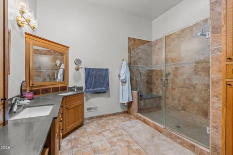 Tiny photo for 16440 Fair Mile Road, Sisters, OR 97759 (MLS # 220223800)