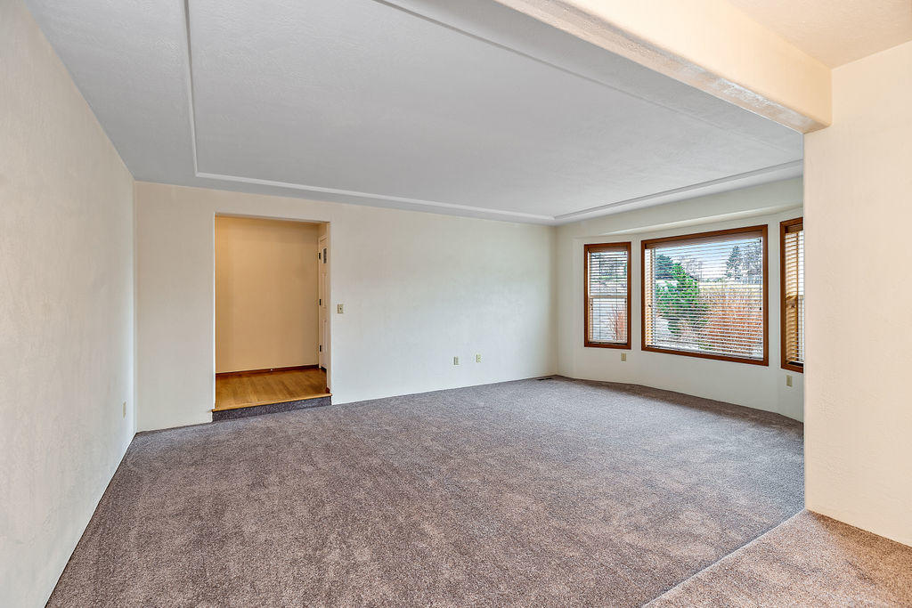 Pine Crest Court Subdivision - Residential