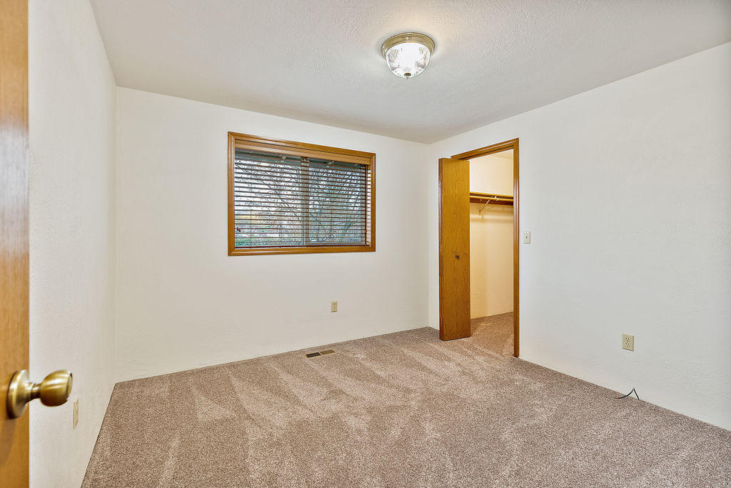 Pine Crest Court Subdivision - Residential