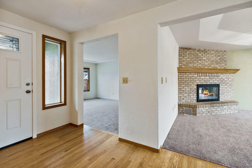 Pine Crest Court Subdivision - Residential