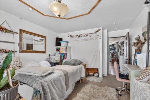 Tiny photo for 978 Cherry Street, Medford, OR 97501 (MLS # 220226600)