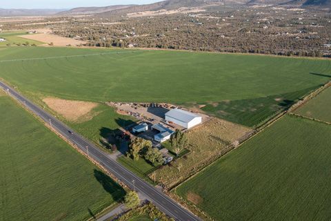 11288 HWY 126 Powell Butte OR 97753