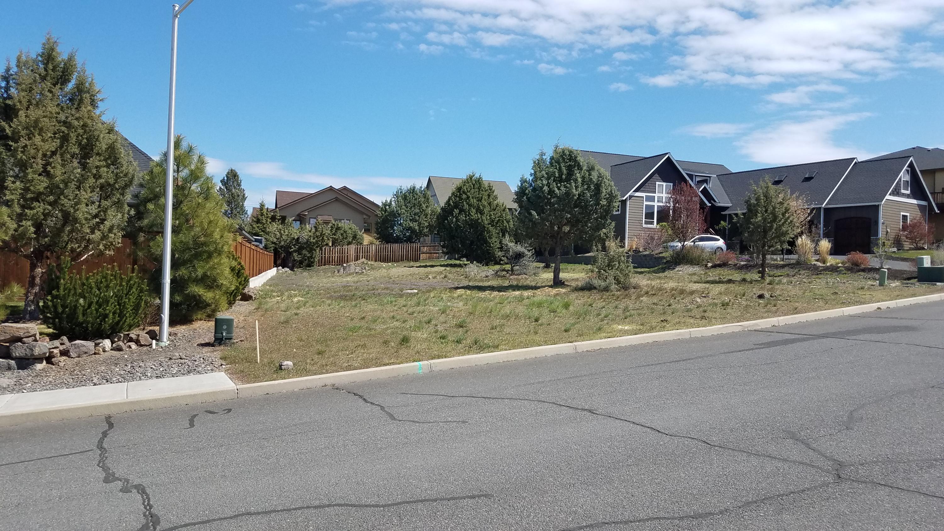 Majestic Ridge - Land