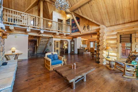 Tiny photo for 65155 Smokey Ridge Road, Bend, OR 97703 (MLS # 220227014)