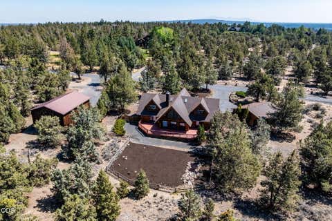 Tiny photo for 65155 Smokey Ridge Road, Bend, OR 97703 (MLS # 220227014)