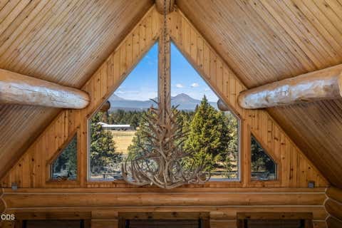 Tiny photo for 65155 Smokey Ridge Road, Bend, OR 97703 (MLS # 220227014)