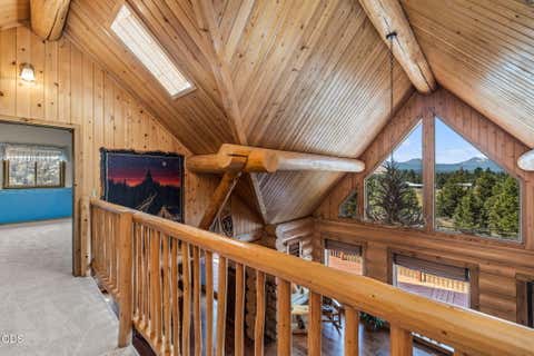Tiny photo for 65155 Smokey Ridge Road, Bend, OR 97703 (MLS # 220227014)