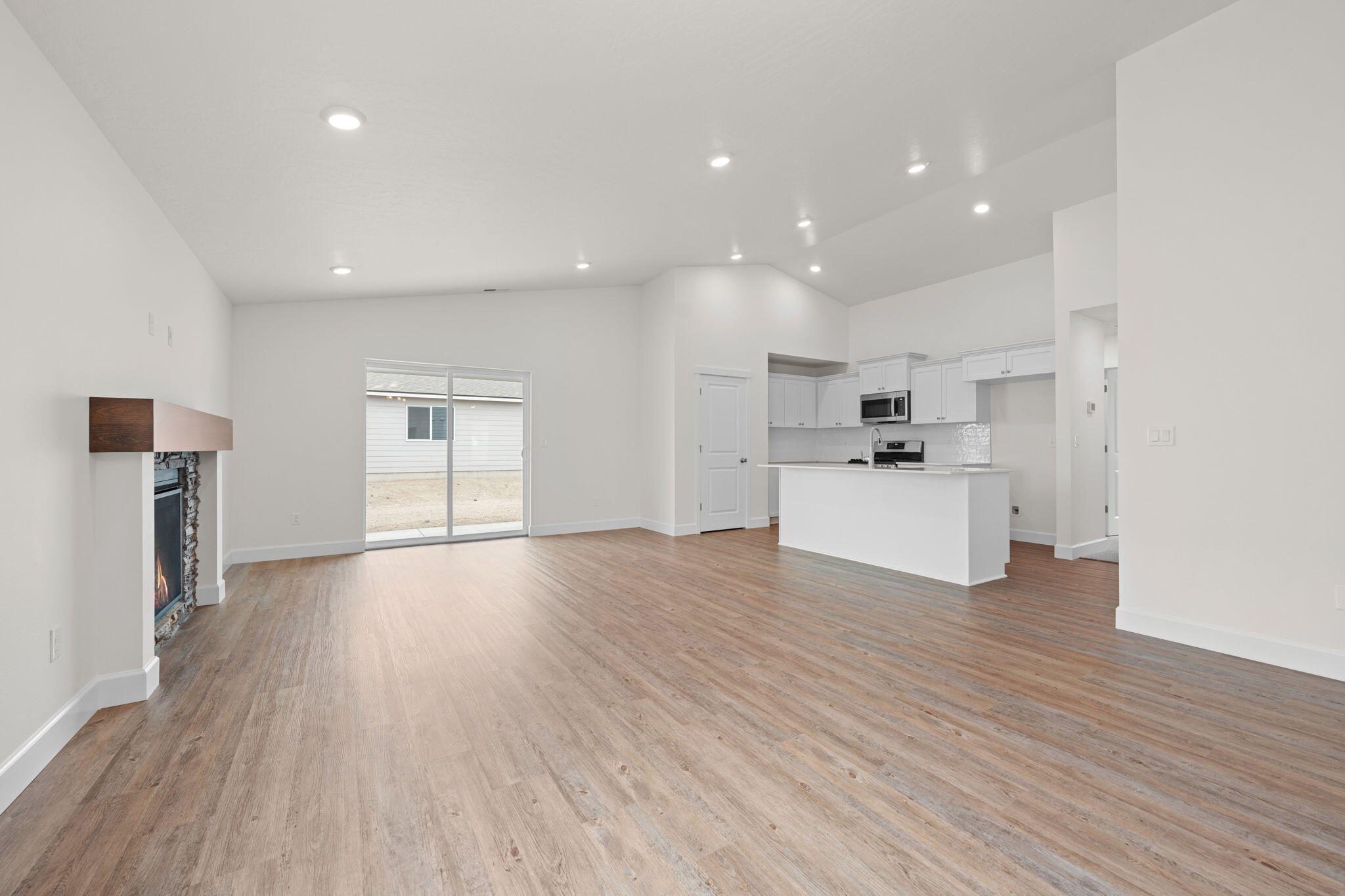 4124 SW Pumice Avenue 75