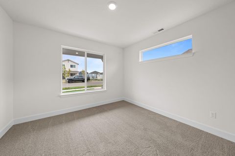 Tiny photo for 4124 SW Pumice Avenue #75, Redmond, OR 97756 (MLS # 220217259)