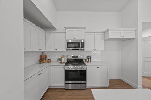 Tiny photo for 4124 SW Pumice Avenue #75, Redmond, OR 97756 (MLS # 220217259)