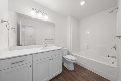 Tiny photo for 4124 SW Pumice Avenue #75, Redmond, OR 97756 (MLS # 220217259)