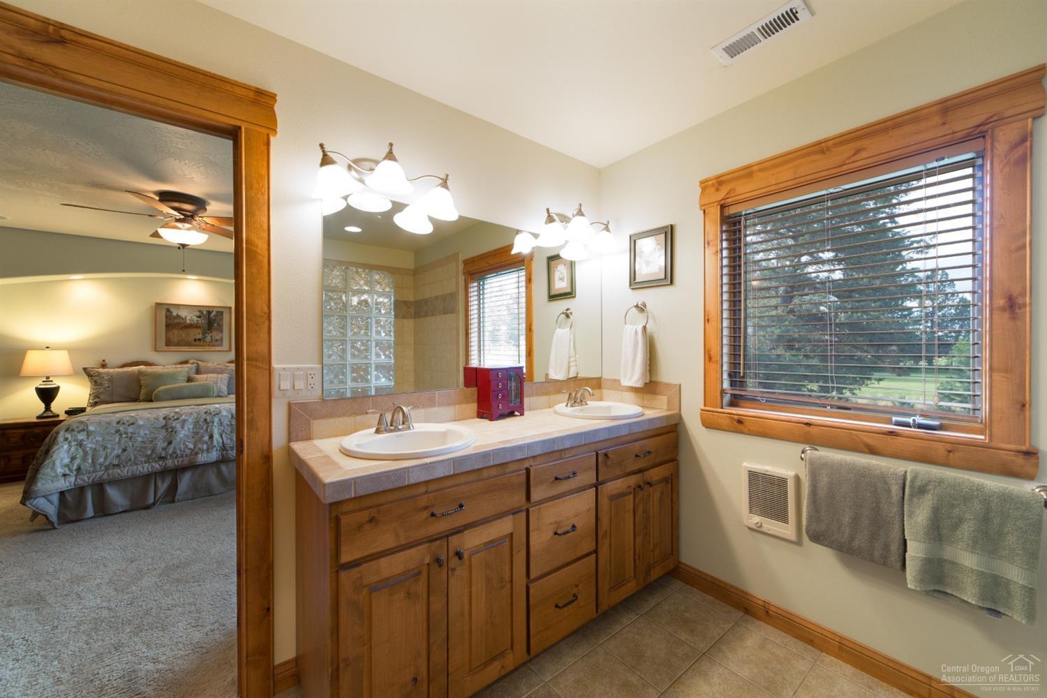 Aspen Lakes Golf Est - Residential