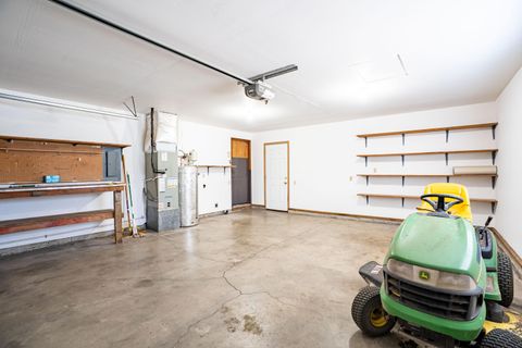 Tiny photo for 61969 SE 27th Street, Bend, OR 97702 (MLS # 220216850)