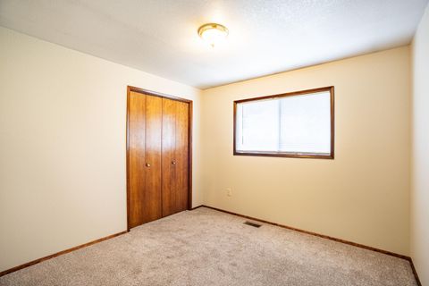 Tiny photo for 61969 SE 27th Street, Bend, OR 97702 (MLS # 220216850)