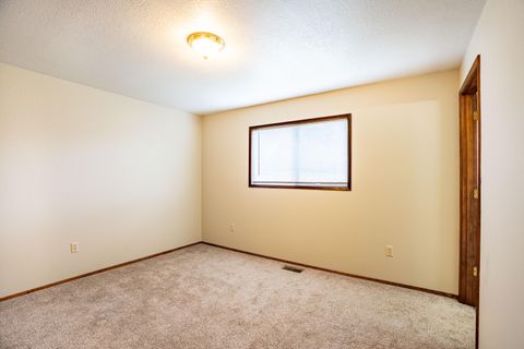 Tiny photo for 61969 SE 27th Street, Bend, OR 97702 (MLS # 220216850)