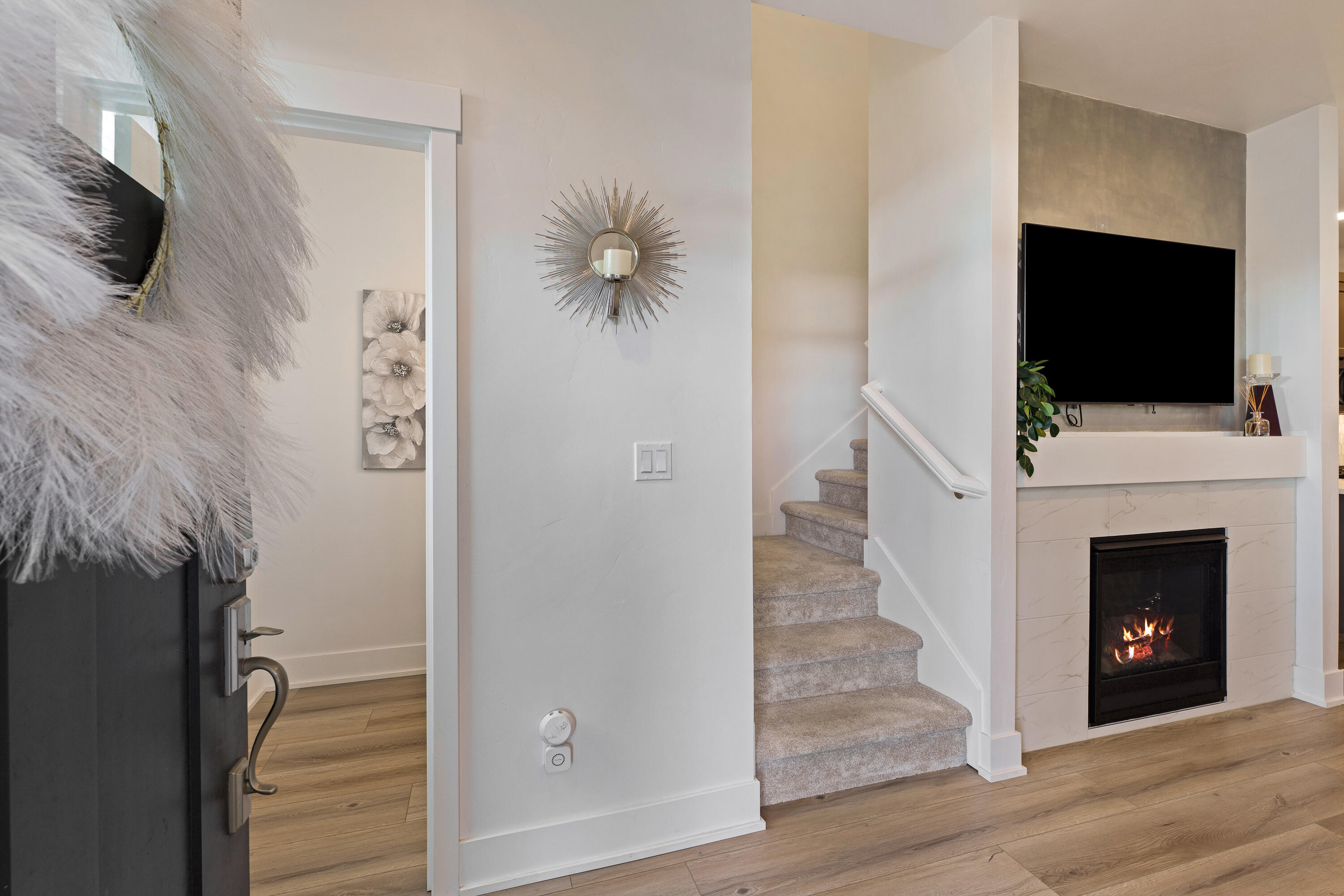 3712 NE Petrosa Avenue