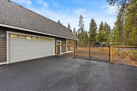Tiny photo for 17008 Sharp Drive, Bend, OR 97707 (MLS # 220217708)