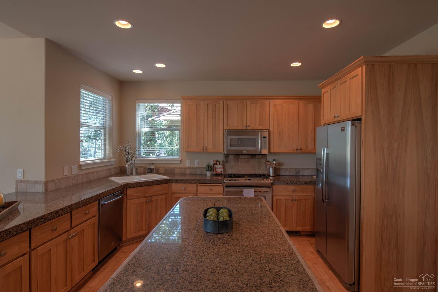 Broken Top - Residential