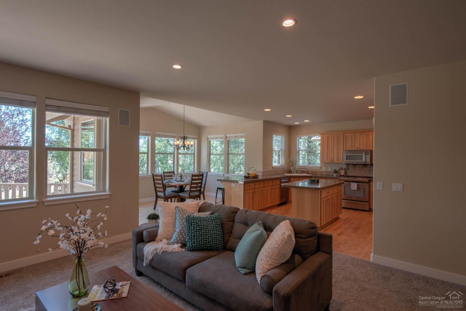 Broken Top - Residential