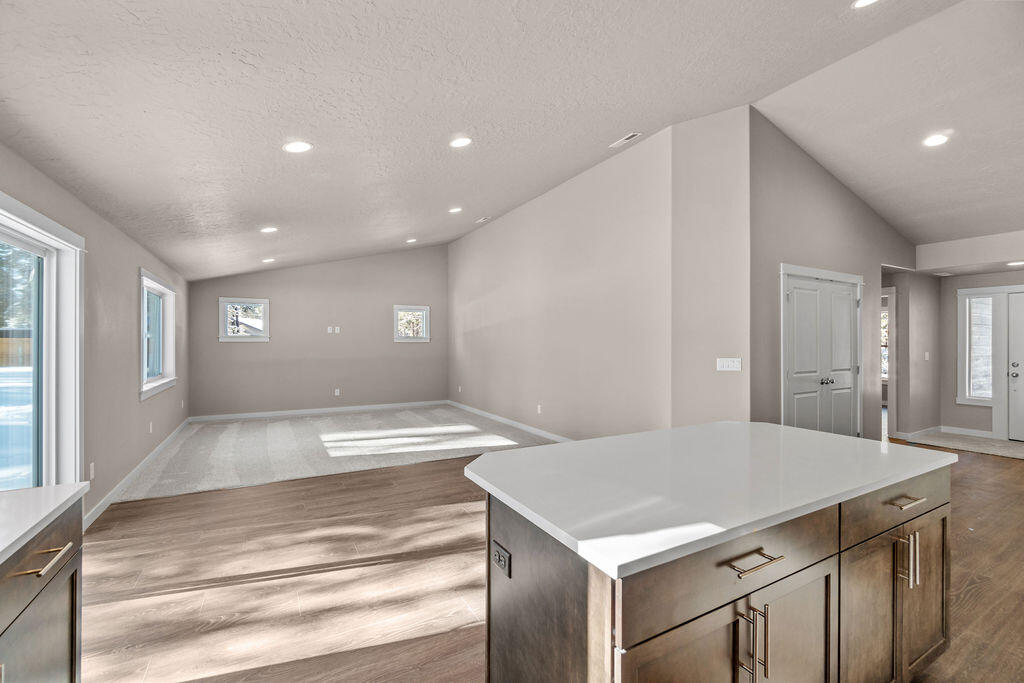 Forest View - Residential