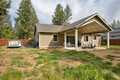 Tiny photo for 19525 River Woods Drive, Bend, OR 97702 (MLS # 220221156)