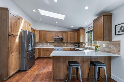 Tiny photo for 19525 River Woods Drive, Bend, OR 97702 (MLS # 220221156)