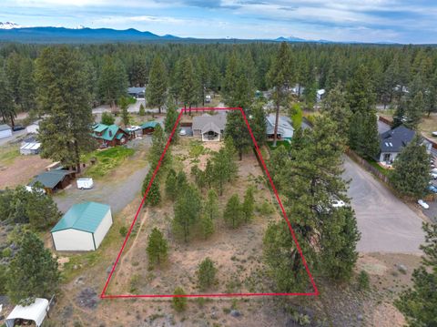 Tiny photo for 19525 River Woods Drive, Bend, OR 97702 (MLS # 220221156)