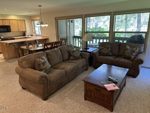Tiny photo for 57377 Beaver Ridge Loop #29-D, Sunriver, OR 97707 (MLS # 220223162)
