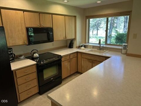 Tiny photo for 57377 Beaver Ridge Loop #29-D, Sunriver, OR 97707 (MLS # 220223162)