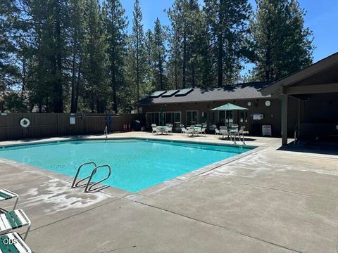 Tiny photo for 57377 Beaver Ridge Loop #29-D, Sunriver, OR 97707 (MLS # 220223162)