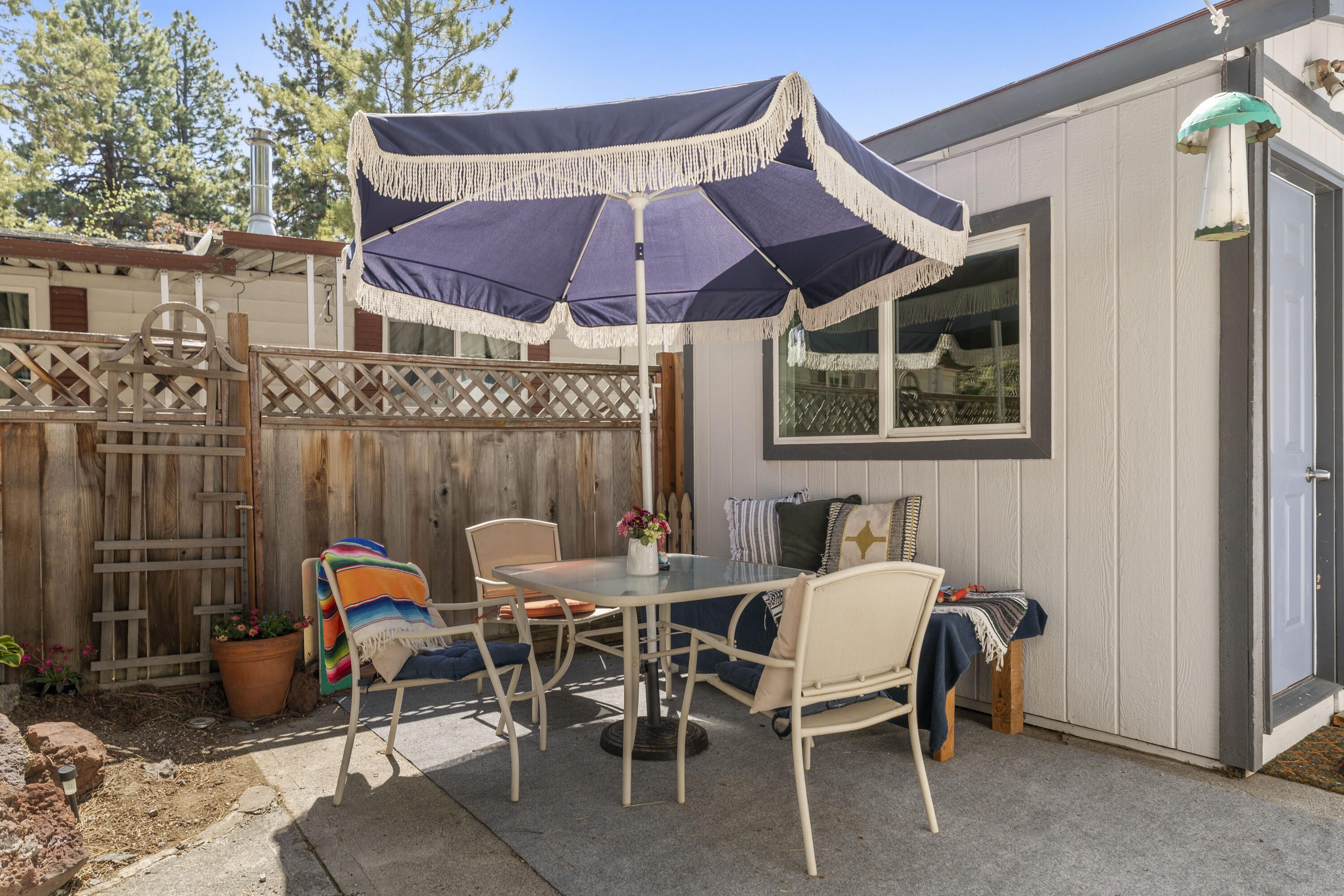 Romaine Village - Residential