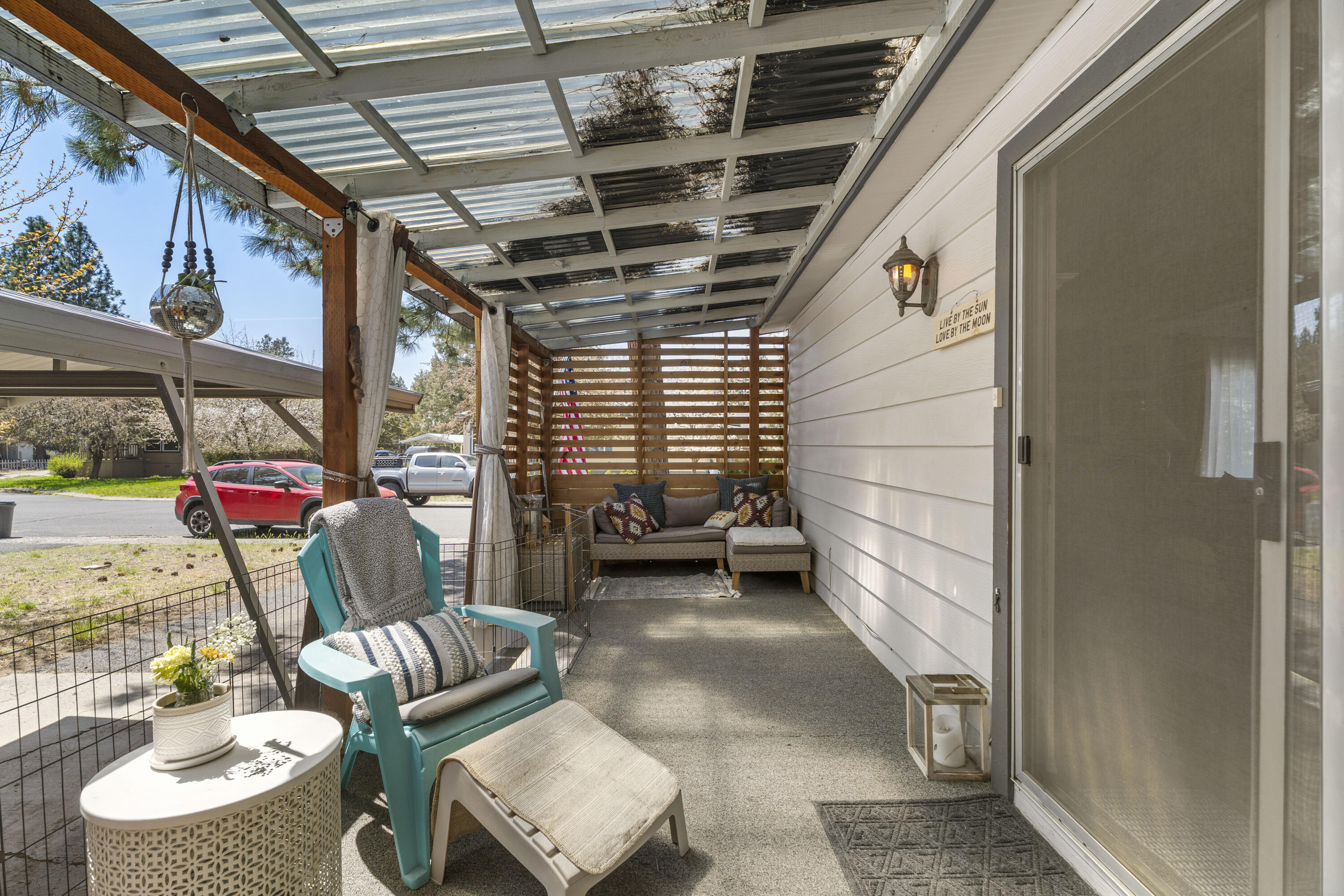 Romaine Village - Residential