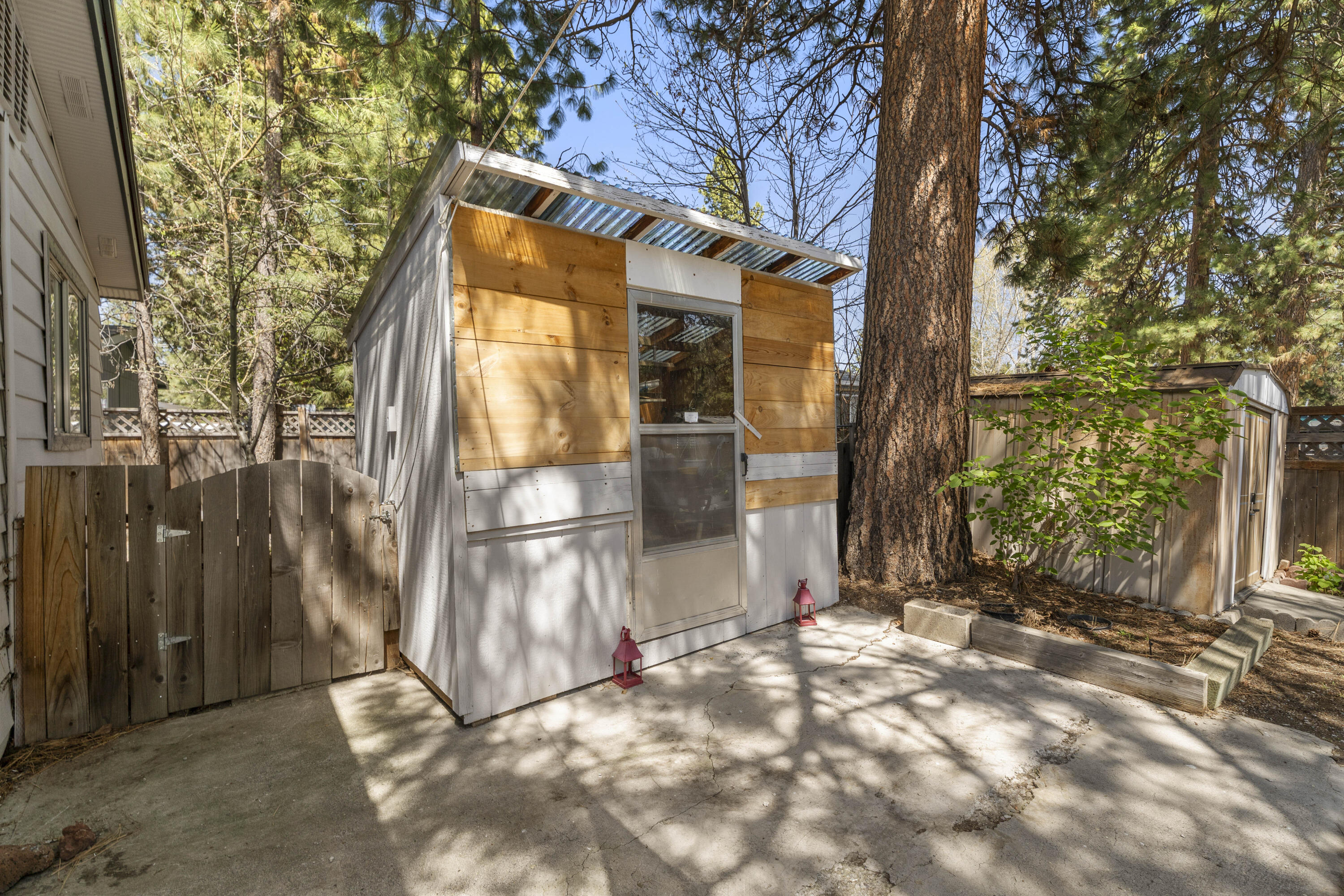 Romaine Village - Residential