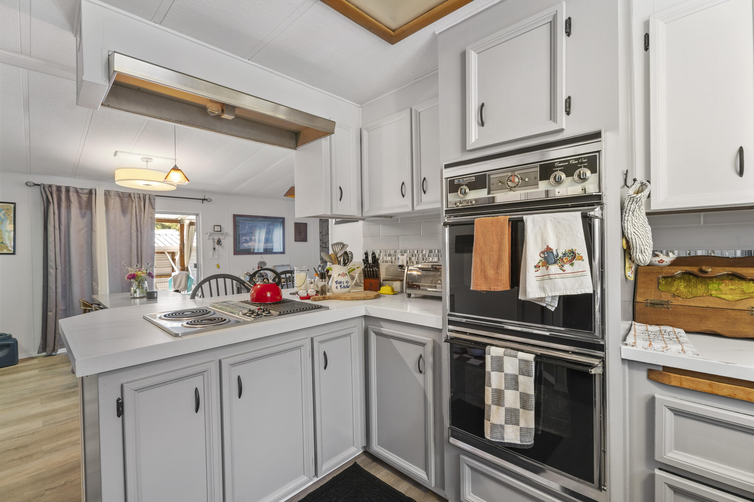 Romaine Village - Residential