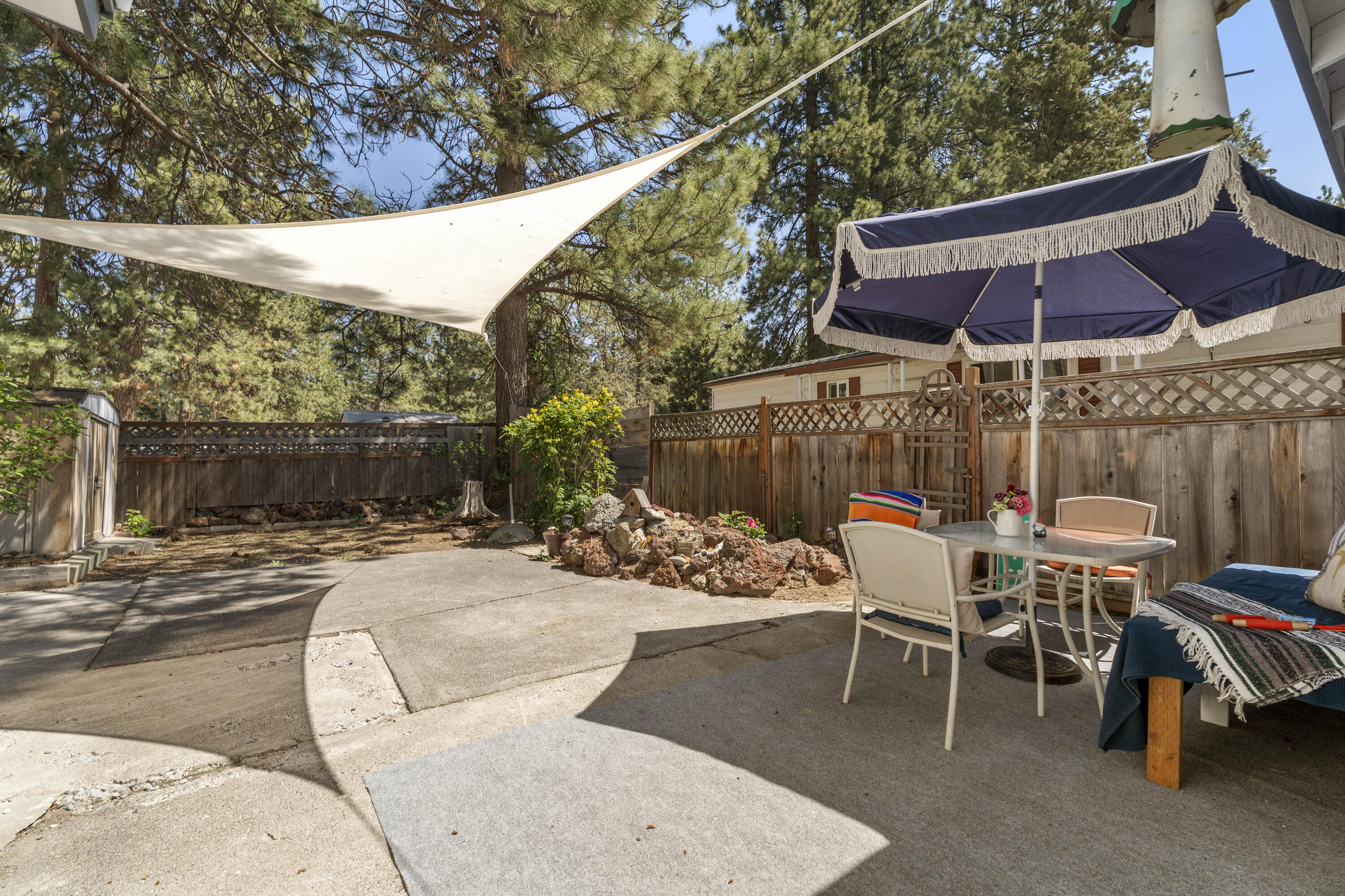 Romaine Village - Residential