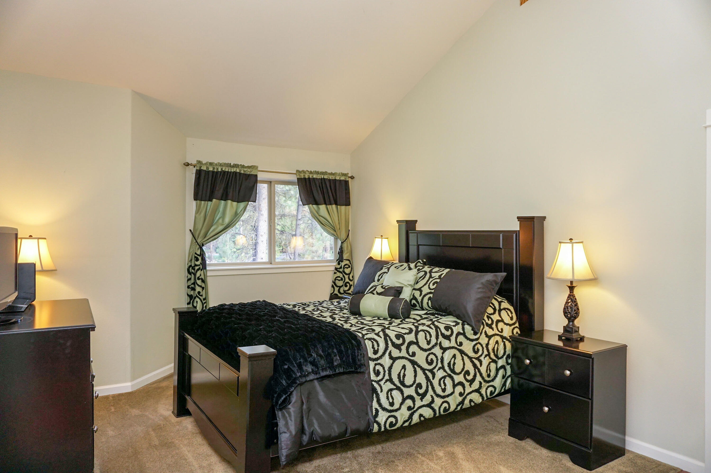 Fairway Point Villag - Residential