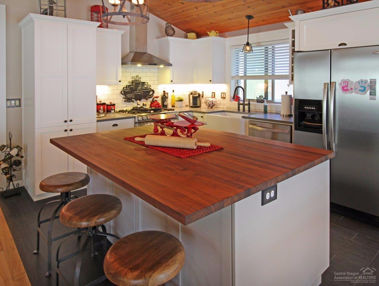 Valhalla Heights - Residential