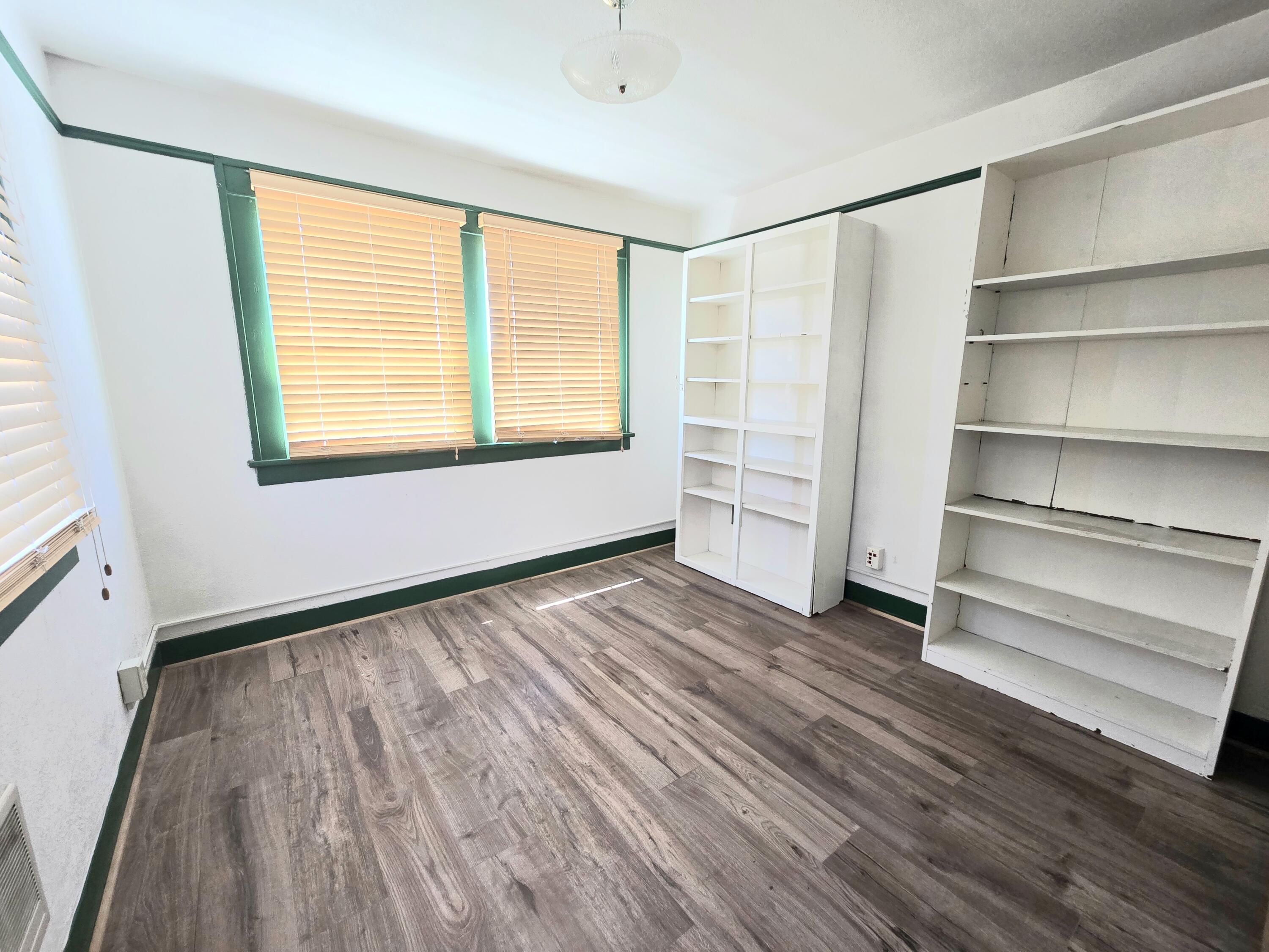 Klamath Falls -Industrial Addition - Commercial Sale